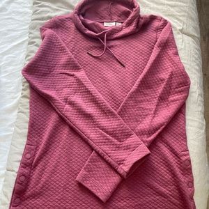 Small LL Bean hoodie, summer style